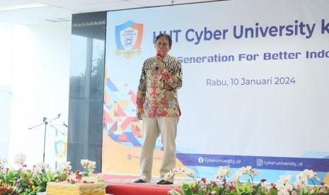 Universitas Siber Indonesia atau Cyber University yang terkenal sebagai The First Fintech (Financial Technology) University in Indonesia telah menggelar kegiatan Tasyakuran bersama seluruh jajaran kampus pada Rabu (10/1) kemarin. Jajaran pengurus Yayasan Siber Indonesia Pratama (YSIP) yang hadir pun turut berbahagia atas pencapaian Cyber University selama 2 tahun terakhir.