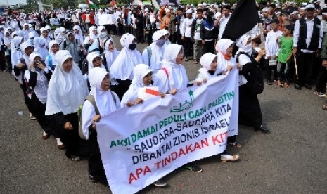 Unjukrasa menolak paham ISIS di Indonesia.