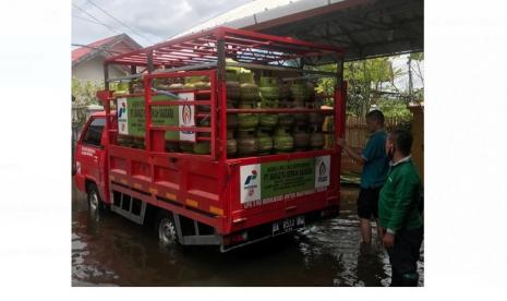 Untuk menyalurkan LPG di sekitar wilayah Banjarmasin, Pertamina menggunakan moda alternatif jalur sungai dengan menggunakan LCT (Landing Craft Tank) untuk menyebrang, mengangkut mobil tangki LPG dan truk agen yang menuju dan dari Depot Mini LPG Banjarmasin dan ke SPPBE di sekitar lokasi depot.