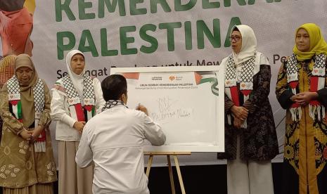 Urun Rembuk Kemerdekaan Palestina di Bandung, Jumat (4/10/2024) sore