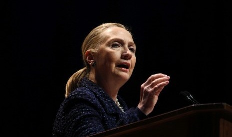 US Secretary of State Hillary Clinton delivers a speech at Dublin City University in Ireland in this file photo from December 6, 2012.   