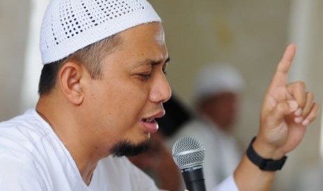 Ust Arifin Ilham