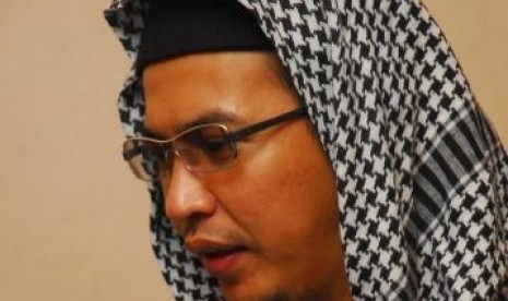 Ustad Jefri Al Buchori