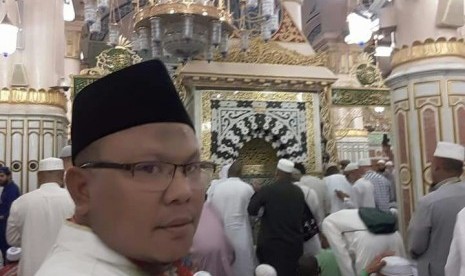 Ustadz Ahmad Buchory Muslim.