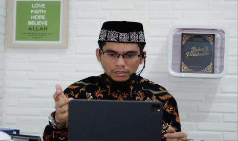 Ustadz Ahmad Syafii Tarigan, Juara Favorit Syiar Digital Indonesia (SDI) yanv diselenggarakan oleh Umma. 