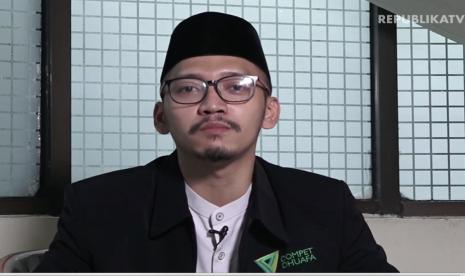 Ustadz Ahmad Sadam.