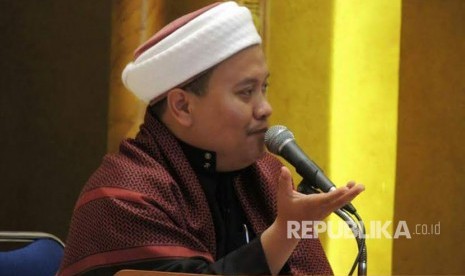 Ustadz Fahmi Salim