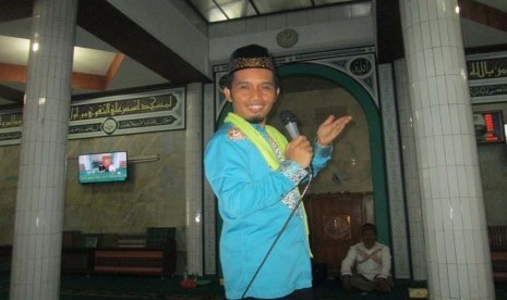 Ustadz Maulana