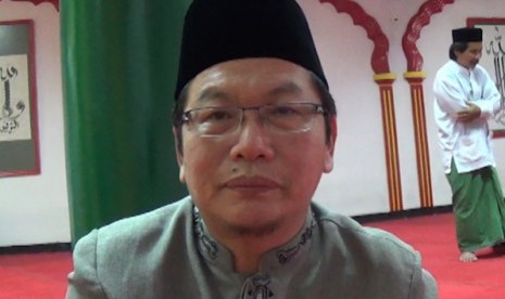 Ustadz Surya Madya.