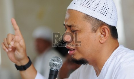 Ustaz Arifin Ilham.