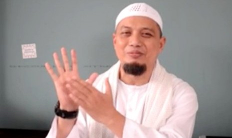 Ustaz Arifin Ilham