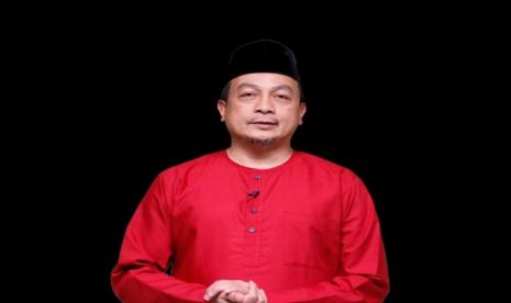 Ustadz Bachtiar Nasir (UBN). Ustadz Bachtiar Nasir Ajak Umat Laksanakan 3 Agenda Besar Rasulullah