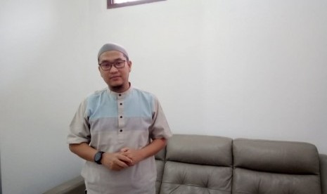 Ustaz Oemar Mita 