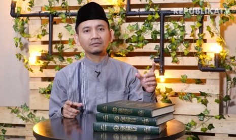 Ustaz Oni Sahroni