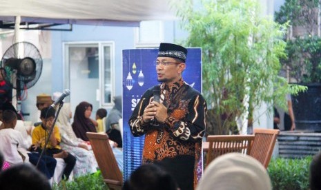 Ustaz Wijayanto mengisi tausyiah (Ilustrasi)