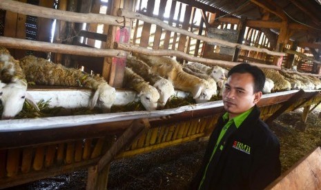 Uzroni, salah satu dai tangguh yang menerima Change Maker Award.