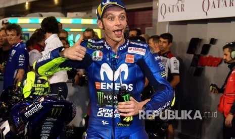 Valentino Rossi dari tim Movistar Yamaha menempati posisi ketiga  pada MotoGP Qatar di Losail International Circuit, Doha.