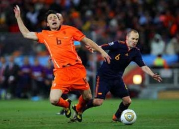 Van Bommel-Iniesta