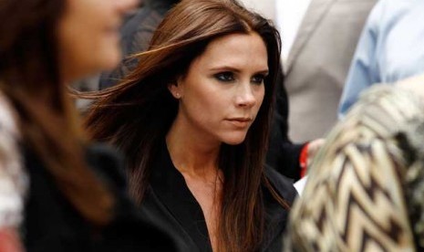  Victoria Beckham