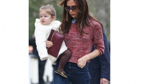 Victoria Beckham dan Harper