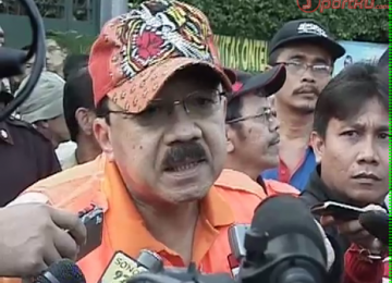 VIDEO : Fauzi Bowo , Gubernur DKI Jakarta - Jalur Sepeda Cukup Bermanfaat