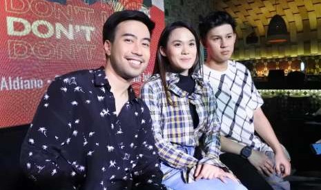 Vidi Aldiano, Sheryl Sheinafia, dan Jevin Julian (kanan).