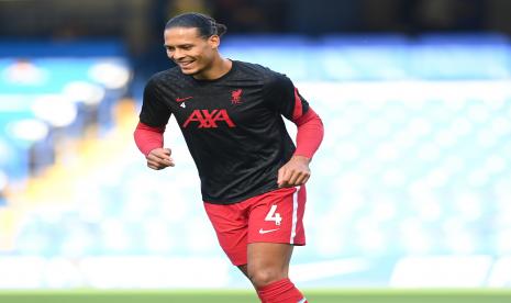 Bek Liverpool, Virgil van Dijk