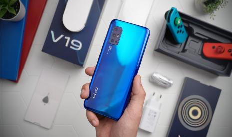 Komparasi Oppo Reno4 Vivo V19 Dan Galaxy A51 Pilih Mana Republika Online