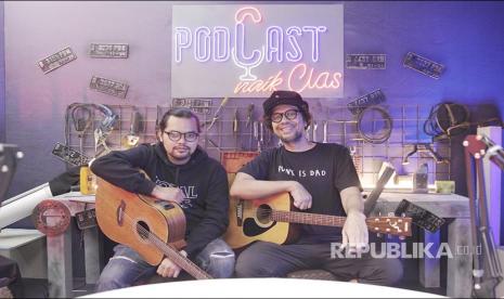 Vokalis The Upstairs, Jimi Multhazam. Menurut Jimi, saat ini tergolong mudah untuk mewujudkan mimpi seseorang untuk menjadi seniman musik, terutama terkait dengan proses produksi rekaman sebuah karya. 