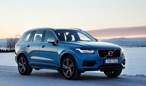 Volvo XC90.