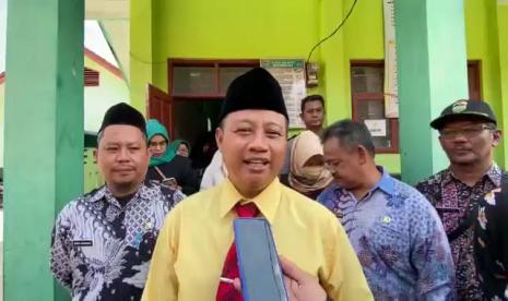 Wagub Jabar, Uu Ruzhanul Ulum. 