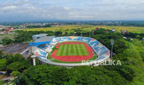 Wajah baru Stadion Kanjuruhan, Kabupaten Malang setelah direnovasi.