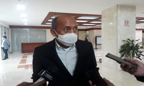 Ketua DPW Partai NasDem Jawa Barat Saan Mustopa menyesalkan, pernyataan yang disampaikan Anggota Komisi III DPR RI Arteria Dahlan terkait usulan agar kajati yang berbicara bahasa Sunda dalam rapat dipecat. (Foto: Saan Mustopa)