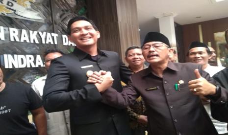 Wakil Bupati Indramayu, Lucky Hakim bersama Ketua DPRD Indramayu, Syaefudin, di gedung DPRD Indramayu, Jumat (16/9/2022). 