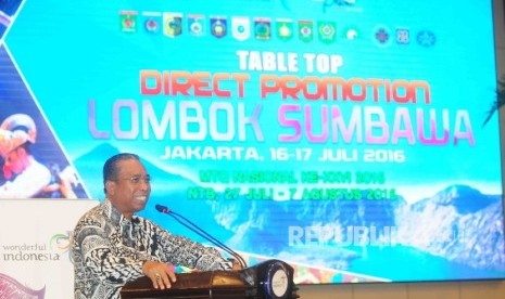 Wakil Gubernur Nusa Tenggara Barat (NTB), Muhammad Amin memberikan sambutan saat table top direct promotion Lombok Sumbawa di Gedung Kementerian Pariwisata, Jakarta, Sabtu (16/7)