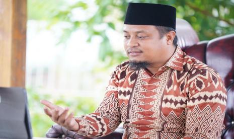 Andi Sudirman Sulaiman.