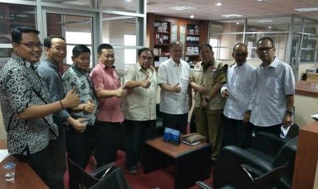 Wakil Gubernur Sumatera Barat Nasrul Abit bertemu PWI di Gedung PWI, Jakarta, membicarakan koordinasi pembukaan HPN 2018.