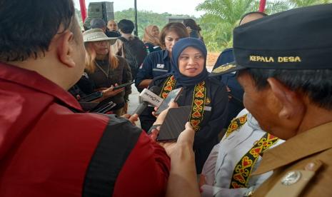 Wakil Kepala SKK Migas Shinta Damayanti usai peresmian Taman Buah Puspantara di Desa Suko Mulyo, Kecamatan Sepaku, Kaltim pada Senin (8/7/2024).