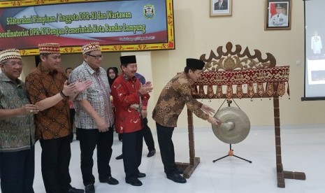 Wakil Ketua DPR saat membuka Press Gathering Wartawan Koordinatoriat Parlemen di Lampung