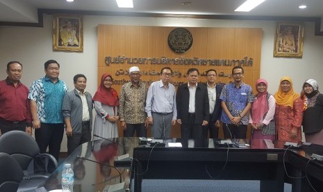 8 ketua Kantor Urusan Internasional-Perguruan Tinggi Muhammadiyah (KUI-PTM) dan Majelis Dikti PP Muhammadiyah di Yala, Thailand Selatan, Kamis (4/5).