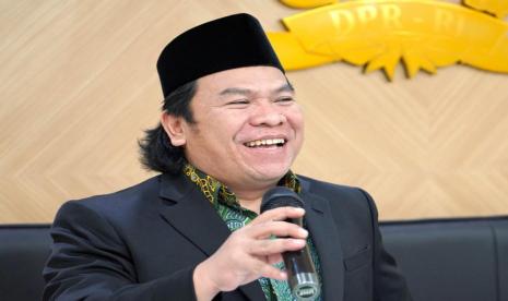 Wakil Ketua Komisi II DPR Luqman Hakim memastikan dalam proses uji kelayakan dan kepatutan atau fit and proper test, pihaknya akan memilih anggota KPU dan Bawaslu yang profesional serta berintegritas.(ilustrasi)