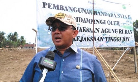 Wakil Ketua Komisi V DPR RI Anton Sukartono Suratto.