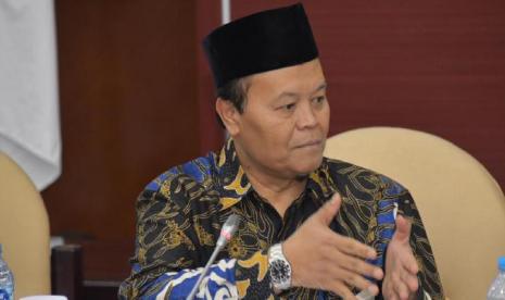 Wakil Ketua Majelis Permusyawaratan Rakyat (MPR RI) Dr. H. M Hidayat Nur Wahid, MA meminta Dewan Perwakilan Rakyat Republik Indonesia (DPR RI) dan Pemerintah segera menyiapkan payung hukum terkait pembiayaan pasien covid 19 oleh BPJS. Hal itu lebih penting daripada membuat gaduh seputar wacana rapid test virus Covid-19 bagi  anggota DPR RI dan keluarga.