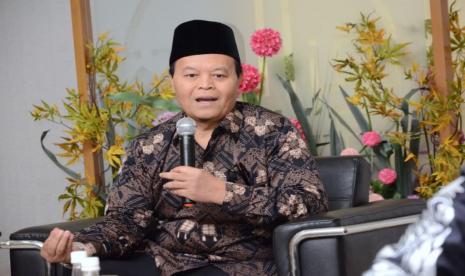  Wakil Ketua Majelis Permusyawaratan Rakyat (MPR) RI Hidayat Nur Wahid mengapresiasi respons positif Menteri Luar Negeri (Menlu) dan Menteri Sosial (Mensos) atas aspirasi Warga Negara Indonesia (WNI) Luar Negeri korban Covid-19.