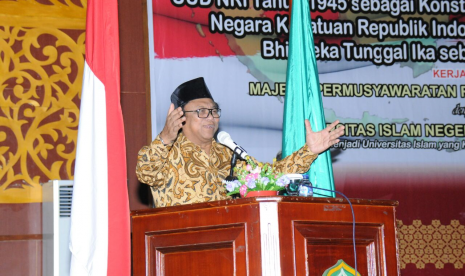 Wakil Ketua Majelsi Permusyawaratan Rakyat (MPR) sekaligus Ketua Dewan Perwakilan Daerah (DPD), Oesman Sapta.