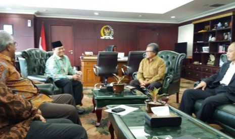 Wakil Ketua MPR beraudiensi dengan KADIN komite Timur Tengah soal produk halal, Jumat (19/8).