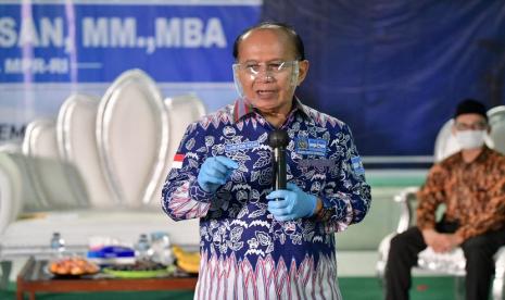 Wakil Ketua MPR Dr. H. Sjarifuddin Hasan, SE, MM, MBA mengungkapkan bahwa bangsa Indonesia dianugerahkan oleh Tuhan Yang Maha Esa sesuatu yang sangat bernilai dan harus dijaga serta dirawat yakni Pancasila, UUD NRI Tahun 1945, NKRI dan Bhinneka Tunggal Ika atau lebih dikenal sebagai Empat Pilar MPR RI.