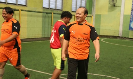 Wakil Ketua MPR Hidayat Nur Wahid (HNW) membuka turnamen futsal HNW Cup di Planet Futsal, Kenari Mas, Jakarta Pusat, Sabtu (4/11).