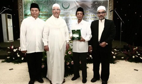 Wakil Ketua MPR Hidayat Nur Wahid menghadiri hari jadi Jamiat Kheir ke 115 di Jakarta. 