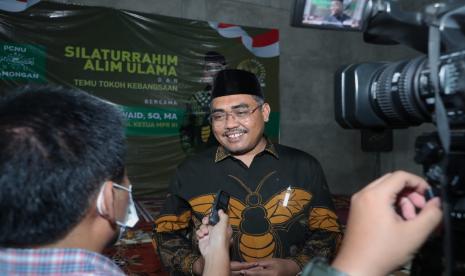 Wakil Ketua MPR Jazilul Fawaid berharap Pilkada Serentak pada 9 Desember 2020 agar tetap berlangsung dengan mengutamakan protokol kesehatan untuk pandemi Covid-19 dan mendahulukan keselamatan jiwa baik penyelenggara Pilkada, peserta, maupun pemilih. 